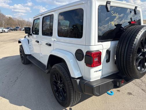 2024 Jeep Wrangler 4xe Sahara