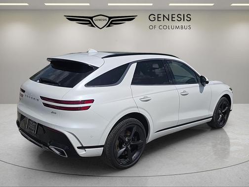Uyuni White 2026 Genesis GV70 2.5T Sport Prestige