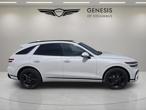 Uyuni White 2026 Genesis GV70 2.5T Sport Prestige