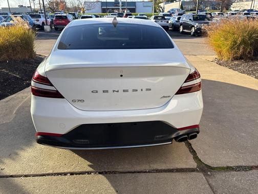 2023 Genesis G70 2.0T