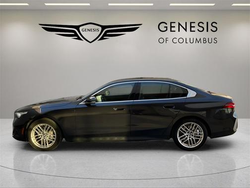 2025 BMW 530 i xDrive