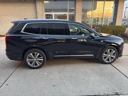 2020 Cadillac XT6 Premium Luxury AWD