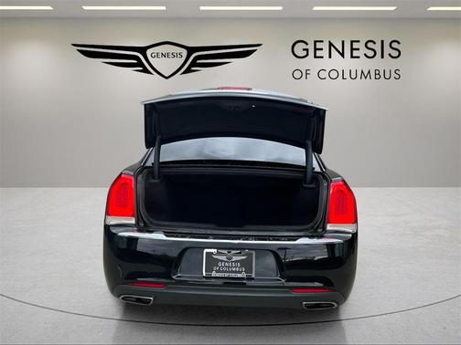 2017 Chrysler 300 Limited