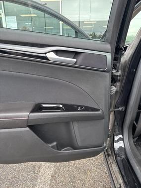 Tuxedo Black 2015 Ford Fusion SE