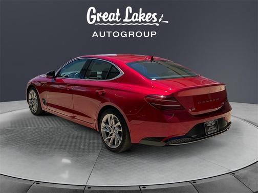 2022 Genesis G70 2.0T