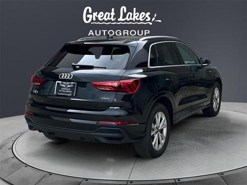 2024 Audi Q3 45 S line Premium
