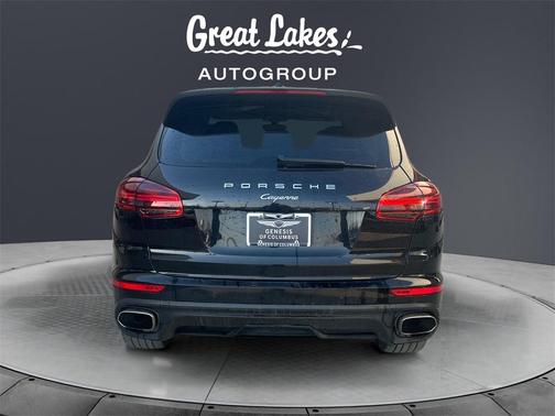 2018 Porsche Cayenne Base