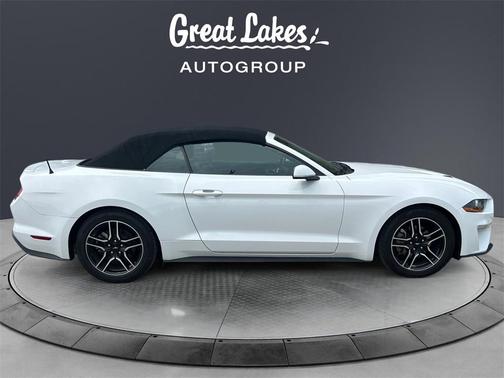 2022 Ford Mustang EcoBoost Premium