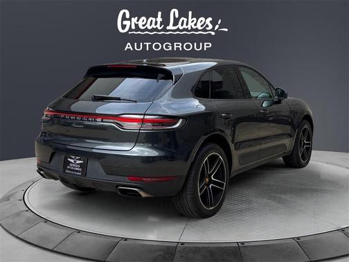 2021 Porsche Macan Base