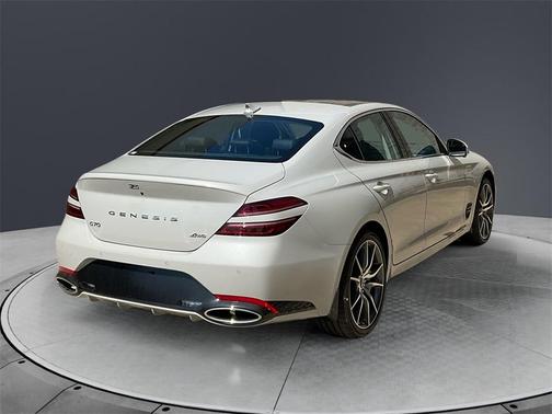 2026 Genesis G70 2.5T Prestige