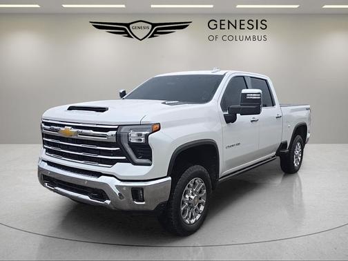 Iridescent Pearl Tricoat 2024 Chevrolet Silverado 2500 LTZ