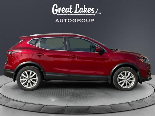 2022 Nissan Rogue Sport SV