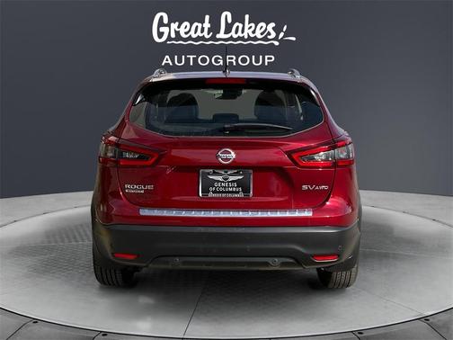 2022 Nissan Rogue Sport SV