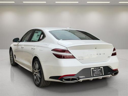 2026 Genesis G70 2.5T Standard
