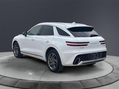 2025 Genesis GV70 2.5T