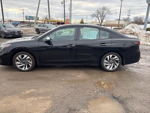 2023 Subaru Legacy Touring XT