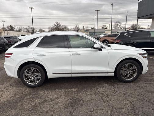 2025 Genesis GV70 2.5T