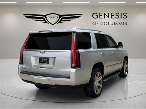 2016 Cadillac Escalade Luxury
