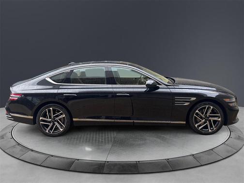 2026 Genesis G80 2.5T