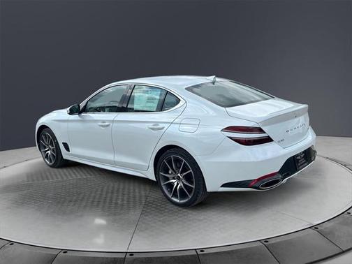 2025 Genesis G70 2.5T