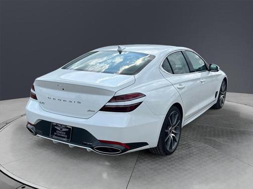 2025 Genesis G70 2.5T