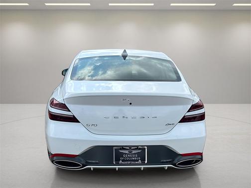 2025 Genesis G70 2.5T
