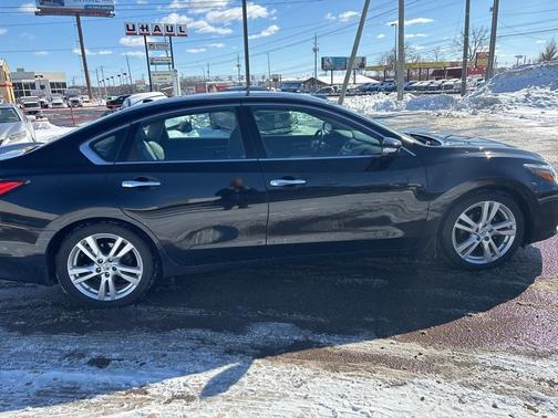 2016 Nissan Altima 3.5 SL