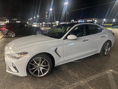 2020 Genesis G70 2.0T