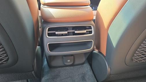 Savile Silver 2026 Genesis GV70 2.5T Advanced