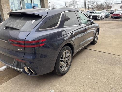 2025 Genesis GV70 2.5T