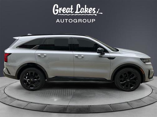 2022 Kia Sorento SX