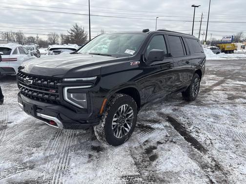 2025 Chevrolet Suburban Z71