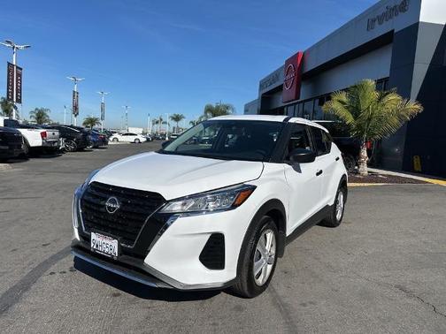 Fresh Powder 2025 Nissan Kicks Play S