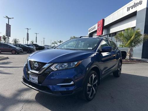 Caspian Blue 2022 Nissan Rogue Sport SL