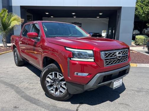 2024 Nissan Frontier SL