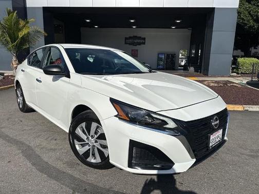 2025 Nissan Altima S