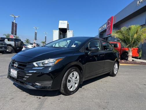 2025 Nissan Versa 1.6 S
