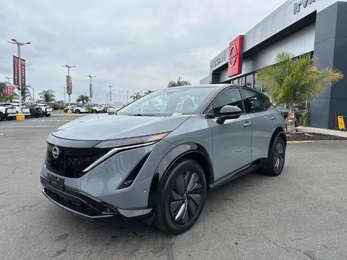 2t Gry Blk Roof 2024 Nissan ARIYA PLATINUM+