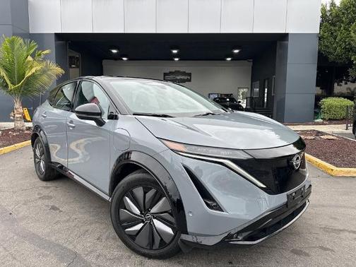 2t Gry Blk Roof 2024 Nissan ARIYA PLATINUM+