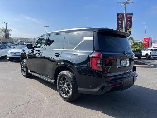 2025 Nissan Armada SV