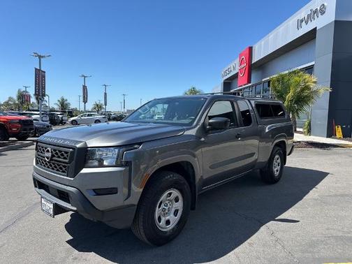 Gun Metallic 2022 Nissan Frontier S