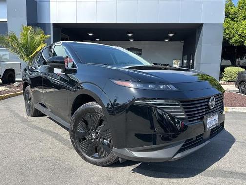 Black 2025 Nissan Murano SV