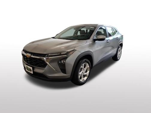 Sterling Gray Metallic 2026 Chevrolet Trax LS