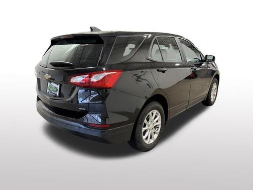 Mosaic Black Metallic 2021 Chevrolet Equinox LS