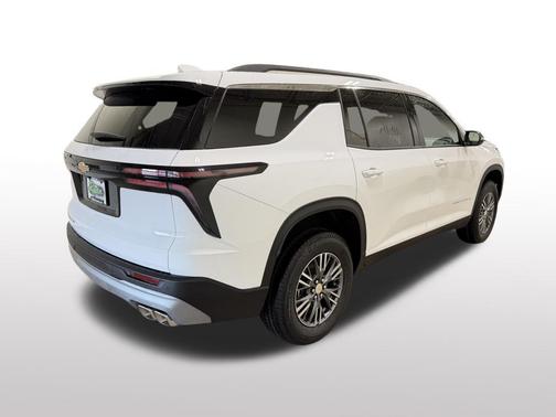 White 2026 Chevrolet Traverse LT