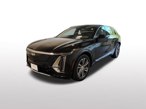 Stellar Black Metallic 2024 Cadillac LYRIQ Luxury