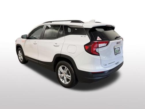 Summit White 2023 GMC Terrain SLE