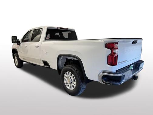 2026 Chevrolet Silverado 3500 LT