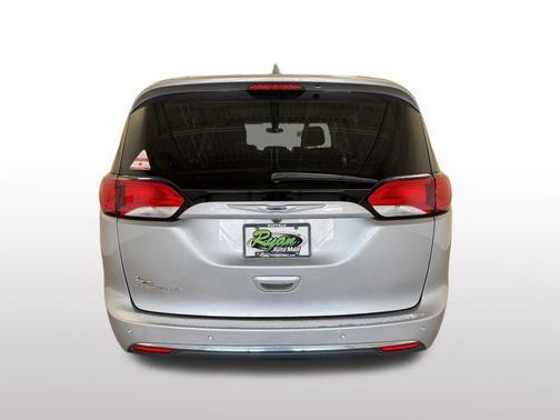 2019 Chrysler Pacifica Touring-L Plus