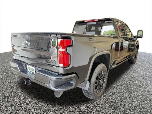 2025 Chevrolet Silverado 3500 High Country